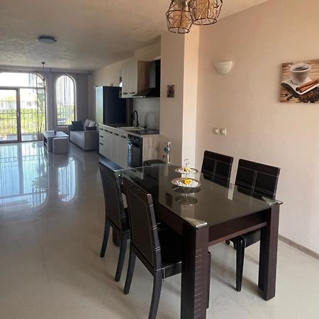 Private Apartment With Sea View 索佐波尔 外观 照片