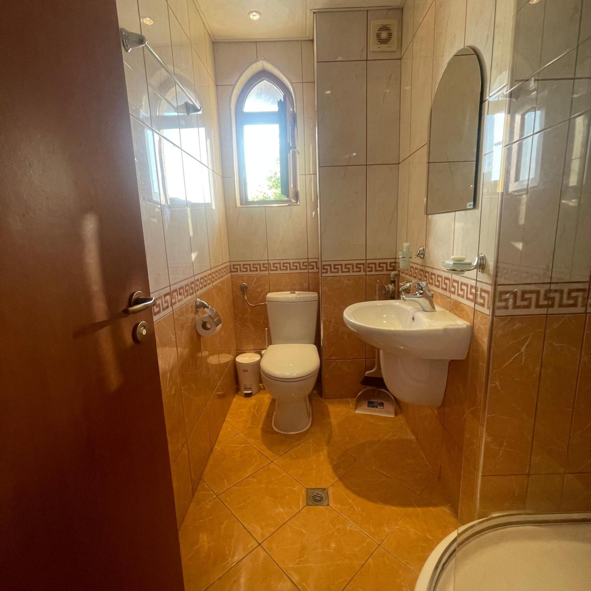 Private Apartment With Sea View 索佐波尔 外观 照片